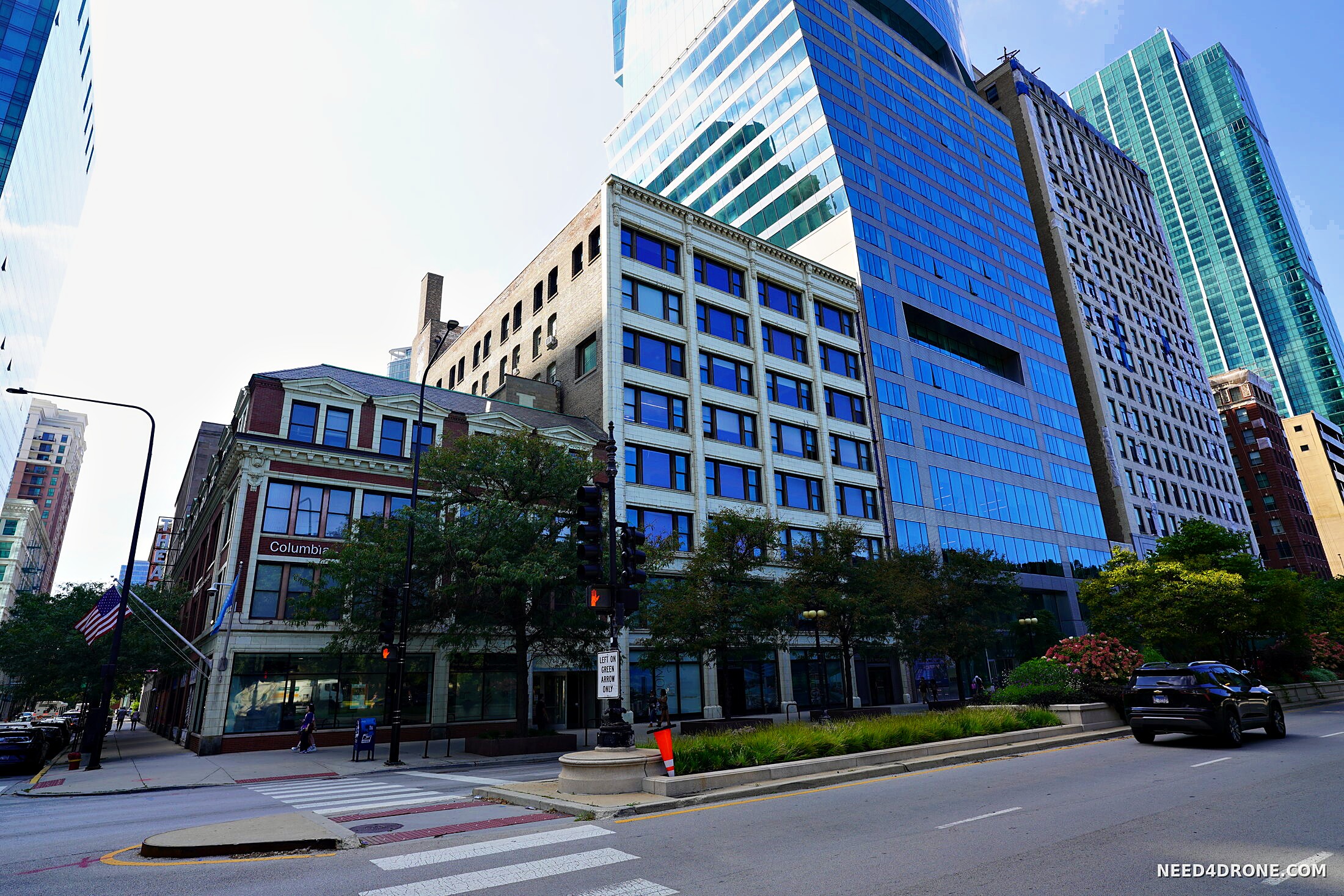 Street-level view of 1006 S Michigan Avenue